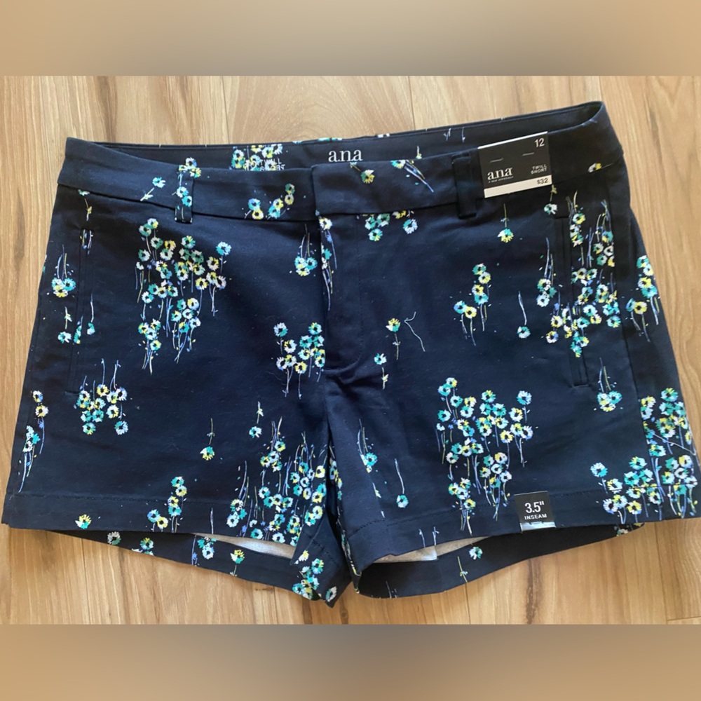 A.N.A. A New Approach Black Floral Twill Shorts Size 12.   NWT - Picture 14 of 16
